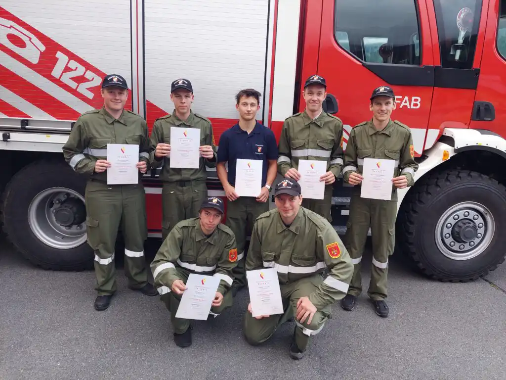 Grundausbildung im Bezirk